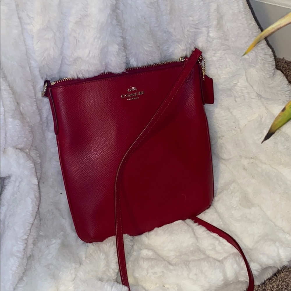 IM/classic red Coach cross body bag!